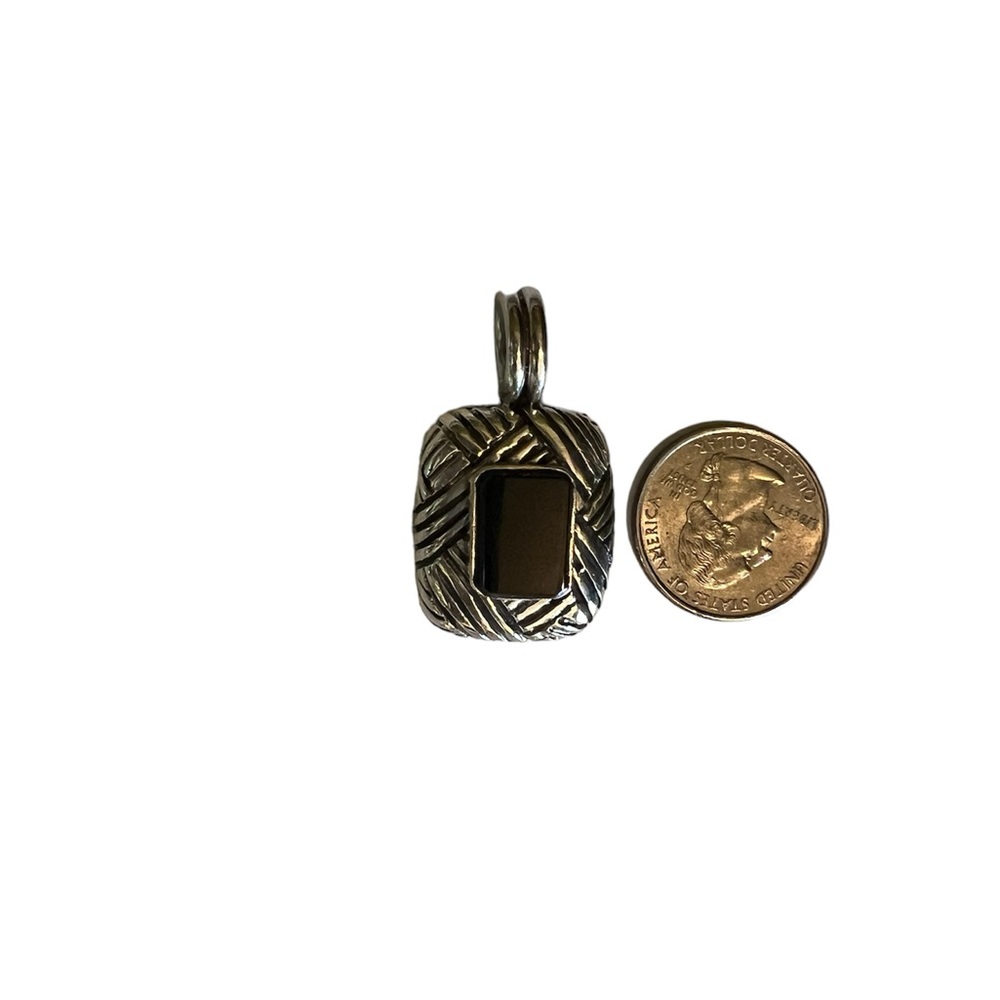 Sterling Silver and Onyx pendant - Picture 3 of 4